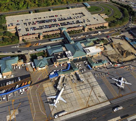 westchester county airport entrance with delta air lines signage msp route