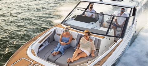 yacht certified boat