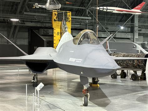 YF-23 Black Widow II prototype taxiing at Edwards AFB in 1990